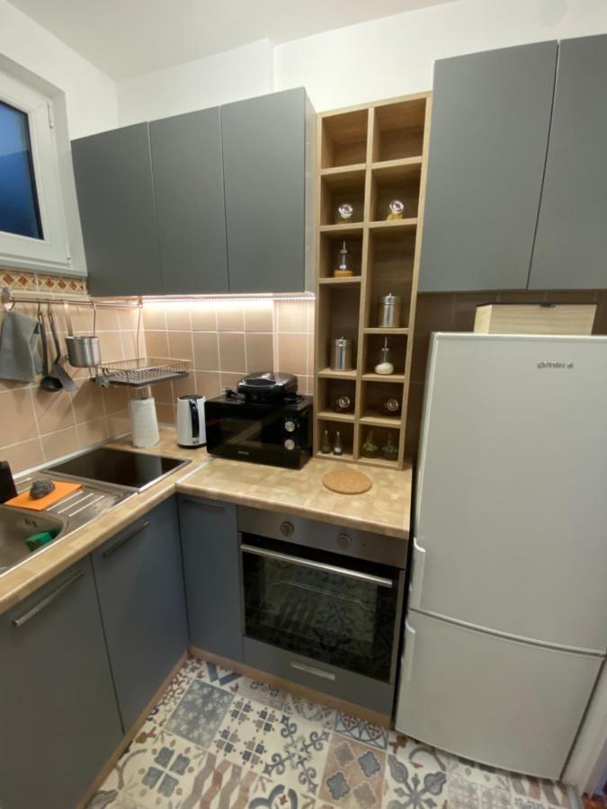 Martina Lux Apartment เบลเกรด ภายนอก รูปภาพ